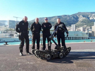 ECA robot