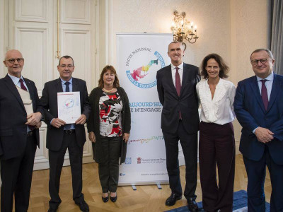 From left to right: Minister of State Manuel Nardi, Marie-Pierre Gramaglia, Frederic Van Heems, Annabelle Jaeger-Seydoux and Olivier Grunberg. Photo credit: © Stéphane Danna / Direction of Communication