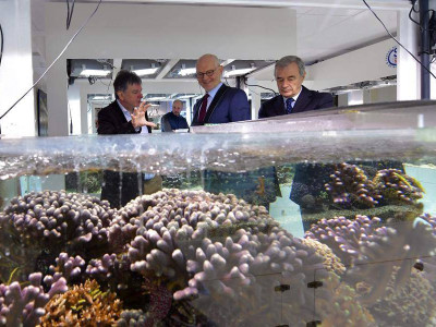From left to right: Professor Denis Allemand, Scientific Director; HE Mr. Serge Telle, Minister of State and Prof. Patrick Rampal, President of the Board of Directors of the Monaco Scientific Center © Directorate of Communication / Manuel Vitali