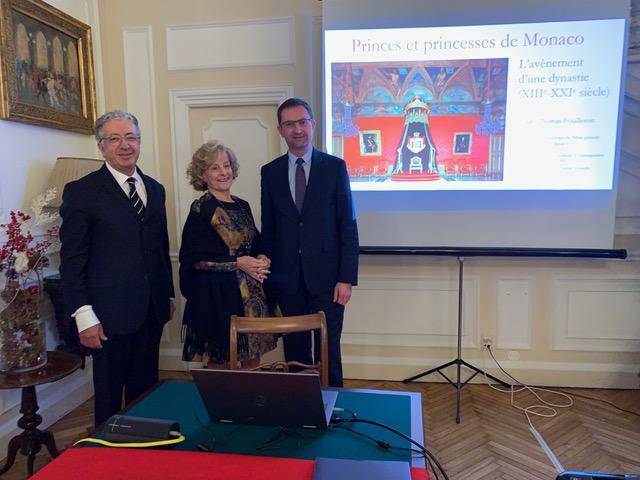 EM Robert Fillon, Ambassador of Monaco in Italy, Ms Fillon and Thomas Fouilleron, Director of Archives and Library of the Prince's Palace. © DR