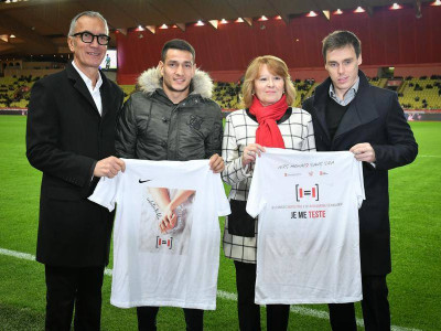 Hervé Aeschbach, Coordinator Fight Aids Monaco; Rony Lopes, AS Monaco player; Christine Barca, Secretary General of Fight Aids Monaco and Louis Ducruet © Directorate of Communication - Michael Alesi