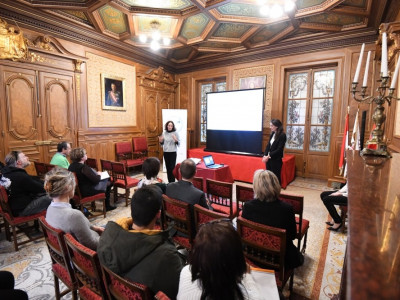 Annabelle Jaeger-Seydoux, Director of the Government's Energy Transition Mission, and her collaborator Isabelle Curau-Bloch