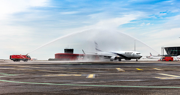 El Al welcomed to Nice with water salute