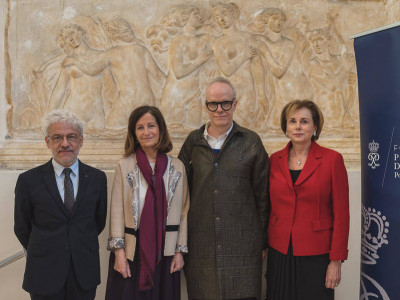 Jean-Charles Curau, Secretary General of the Prince Pierre Foundation, Claudine Ripert-Landler, Cultural Advisor at the French Embassy in London and Director of the French Institute of the United Kingdom, Hans-Ulrich Obrist, HE Mrs. Evelyne Genta, Ambassador of Monaco in London. © Karina Decastro