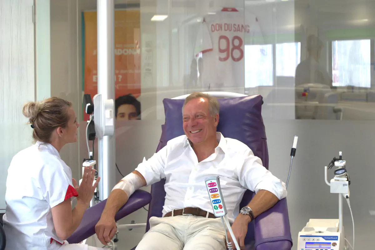 AS Monaco CEO Ben Lambrecht giving blood