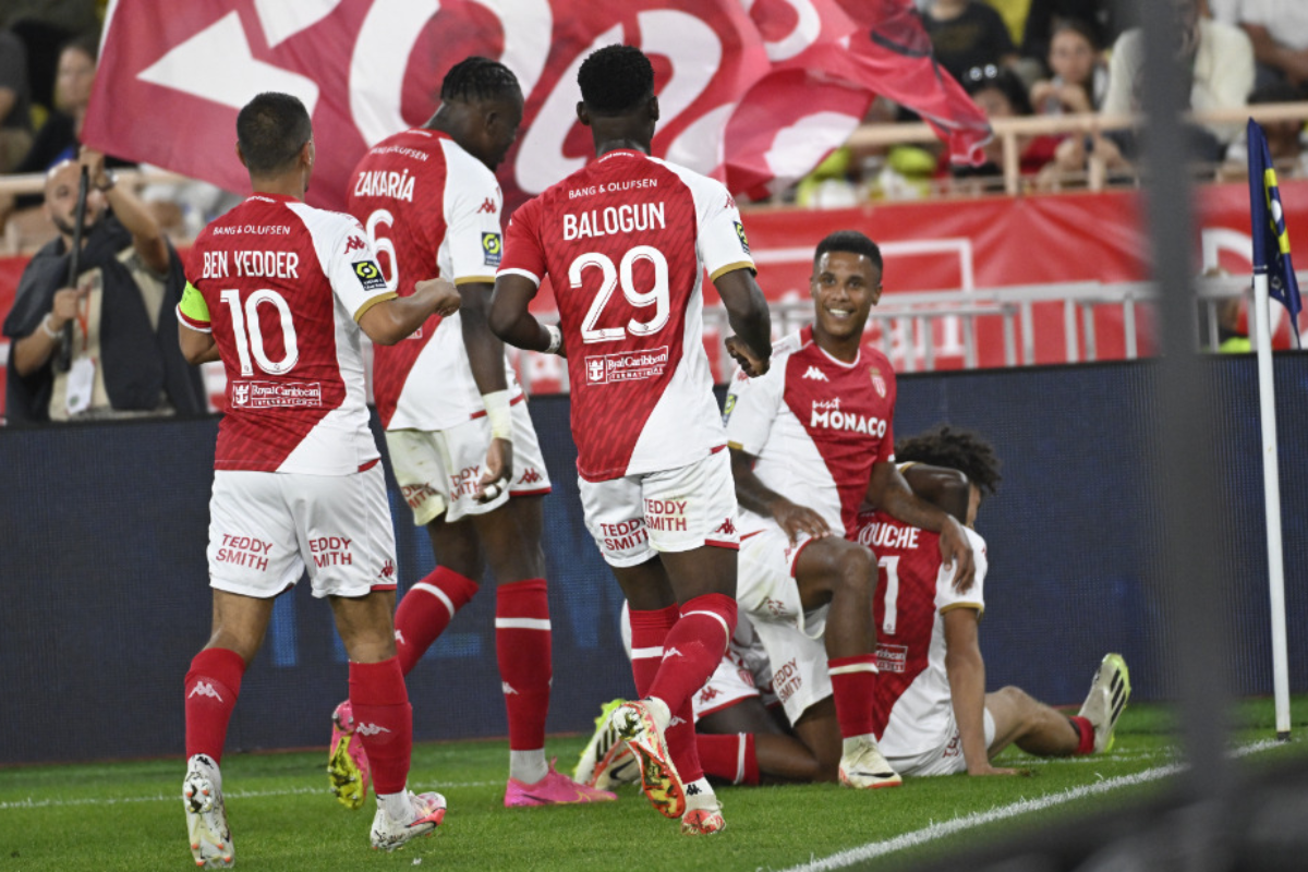 AS Monaco players celebrate against Olympique de Marseille