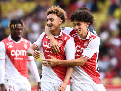 Ben Seghir celebrates his goal, Monaco's second, with Akliouche during a 3-1 victory over Le Havre.