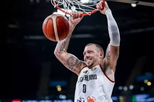 Daniel Theis