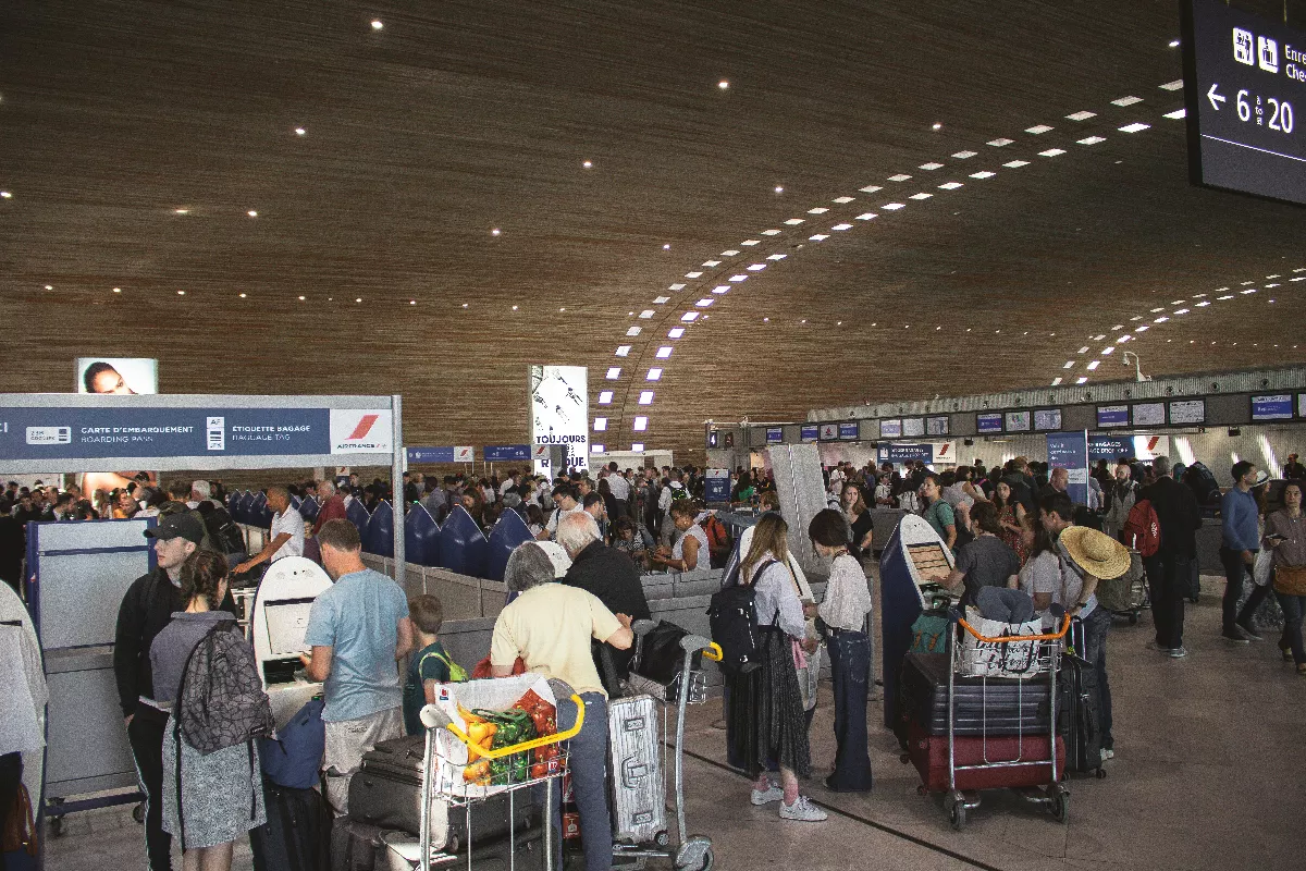 Europe’s new border system isn’t ready for summer — and Paris airports are sounding the alarm
