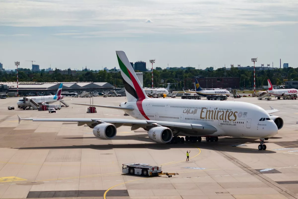 Middle East airspace closes and flights cancelled worldwide