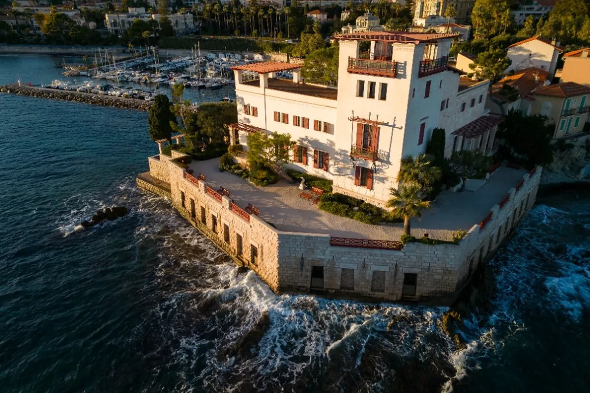 Ancient Greek lyre concert to bring two millennia of music to Villa Kérylos